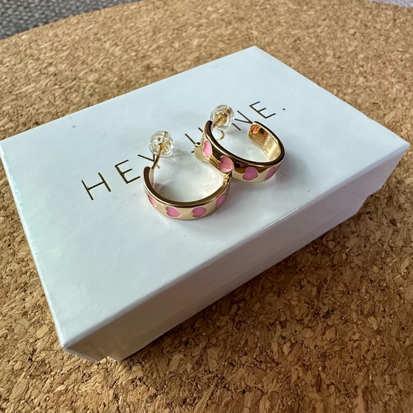 NEW IN BOX Hey June “Painted Heart” Hoop Earrings with Pink Enamel Hearts - Picture 1 of 4